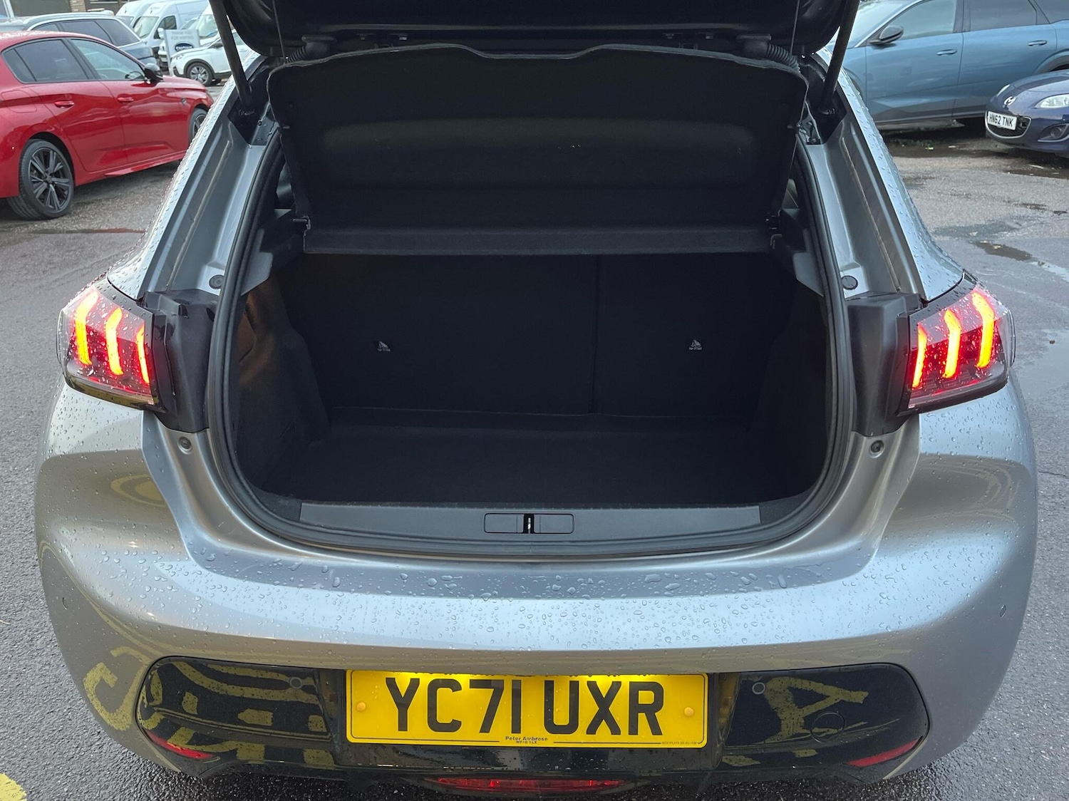 Used Peugeot 208 2021 for sale - 76680877: Photo 5