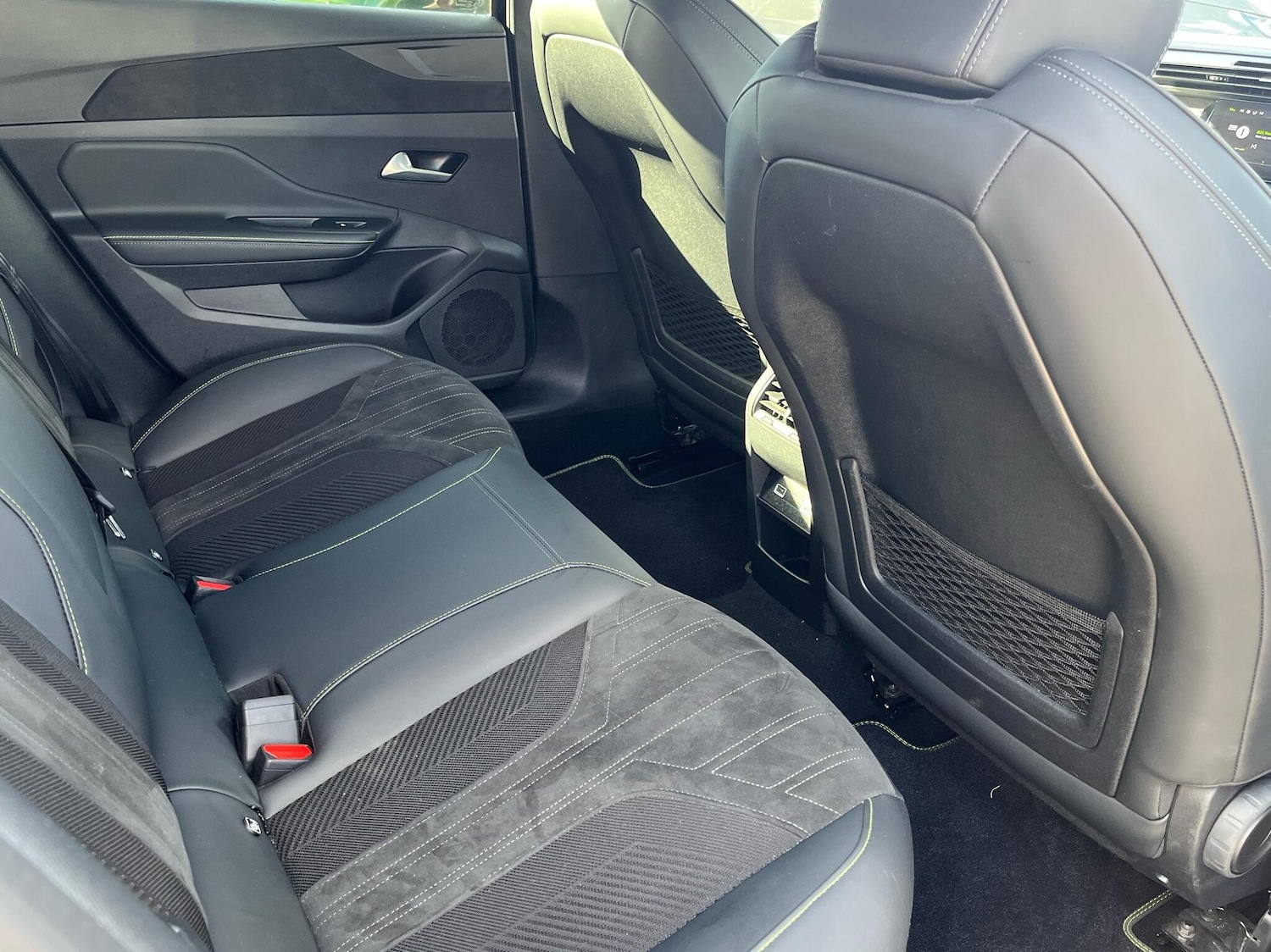 Used Peugeot 408 2024 for sale - 76678595: Photo 6