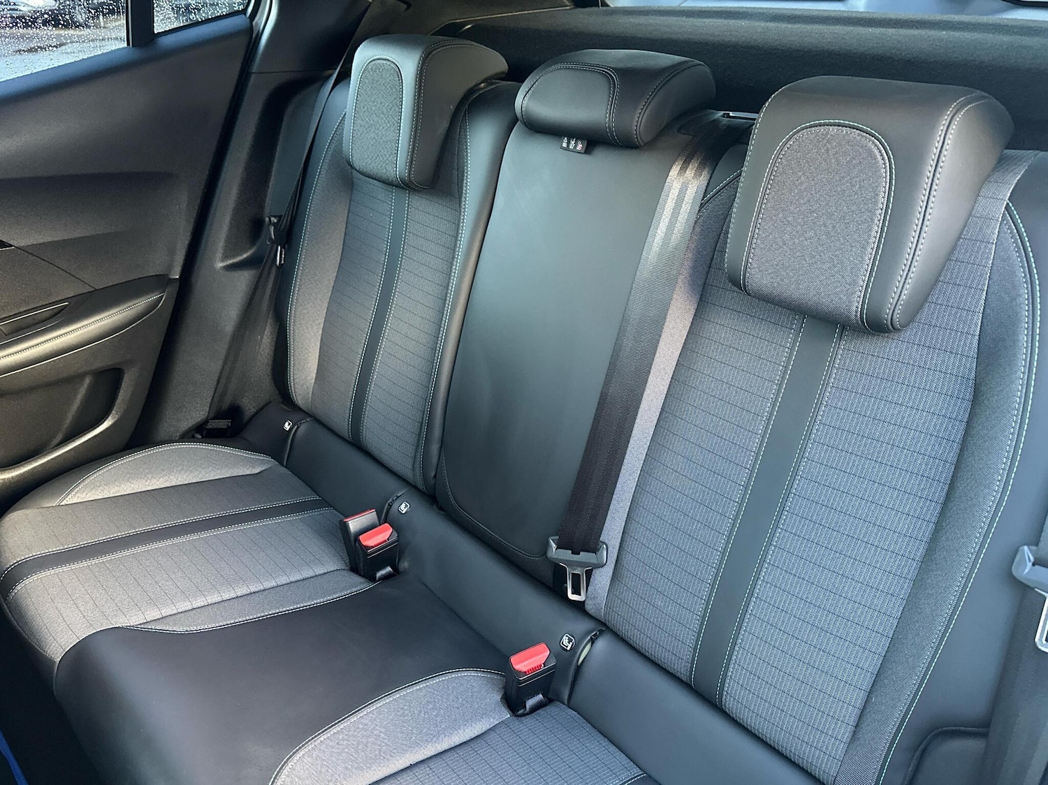 Used Peugeot 2008 2021 for sale - 76819035: Photo 6