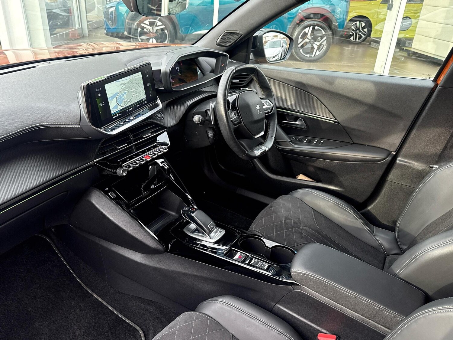 Used Peugeot 2008 2021 for sale - 77151948: Photo 2