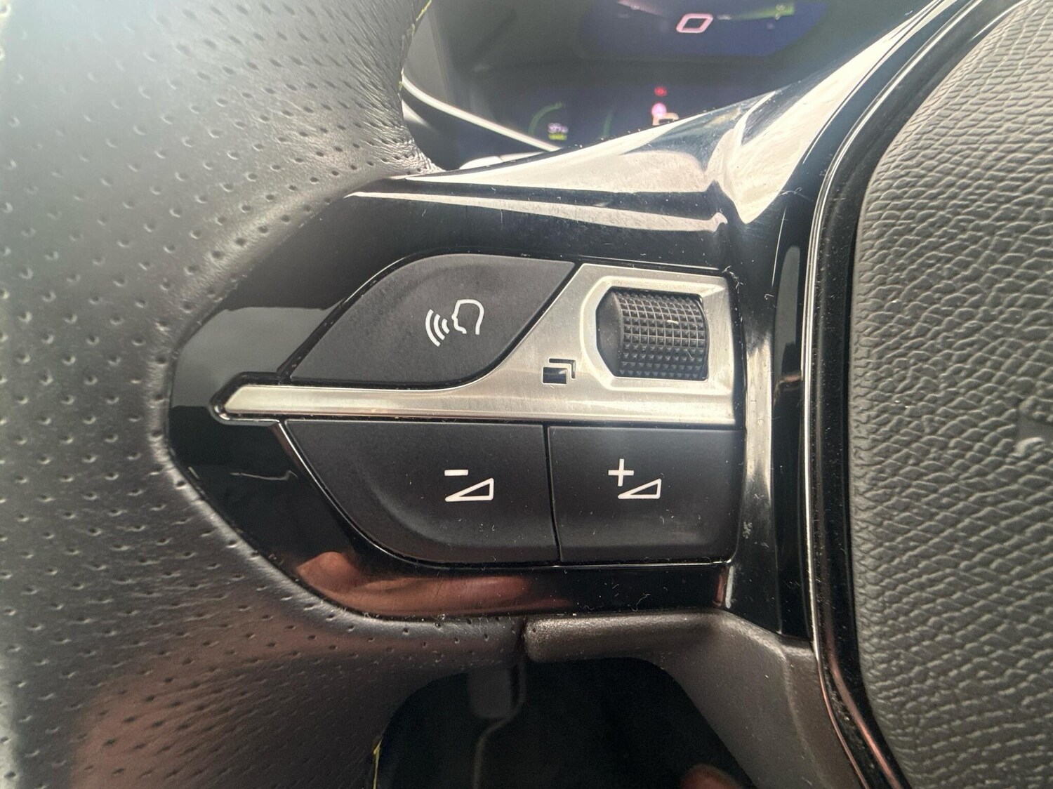 Used Peugeot 2008 2021 for sale - 77151948: Photo 20