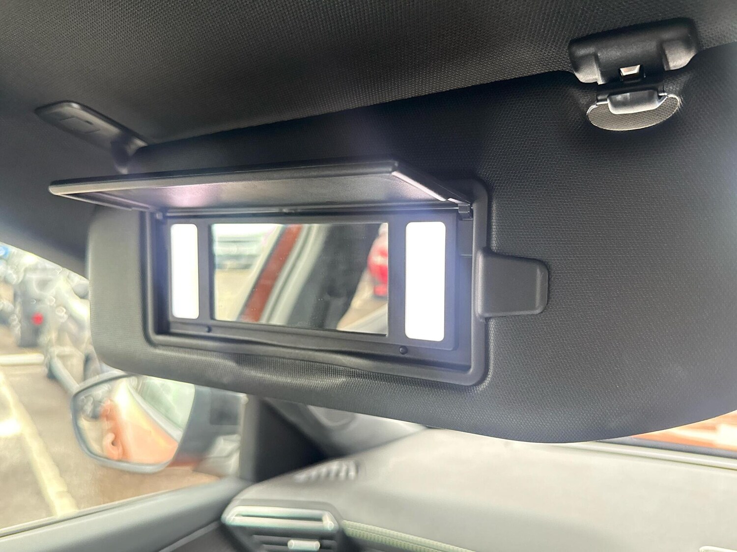 Used Peugeot 2008 2021 for sale - 77151948: Photo 25