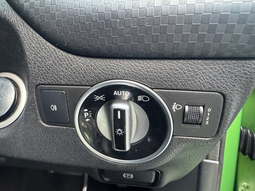 Used Mercedes-Benz A-Class 2017 for sale - 77249985: Photo 21