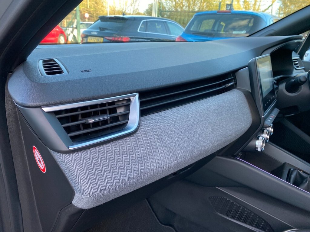 Used Renault Clio 2024 for sale - 78117629: Photo 16