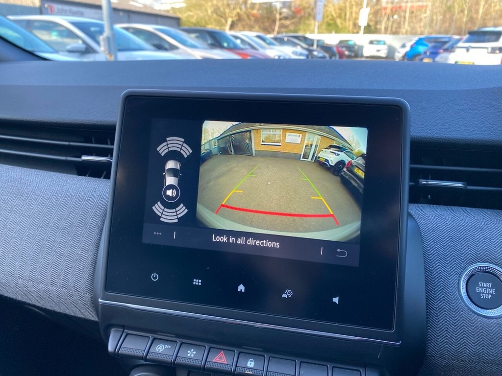 Used Renault Clio 2024 for sale - 78117629: Photo 30