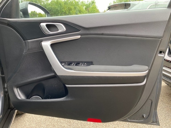Used Kia XCeed 2022 for sale - 75642240: Photo 26