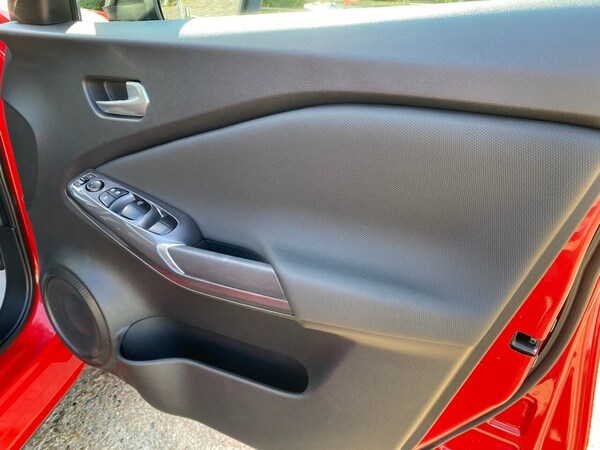 Used Nissan Juke 2021 for sale - 76118407: Photo 28