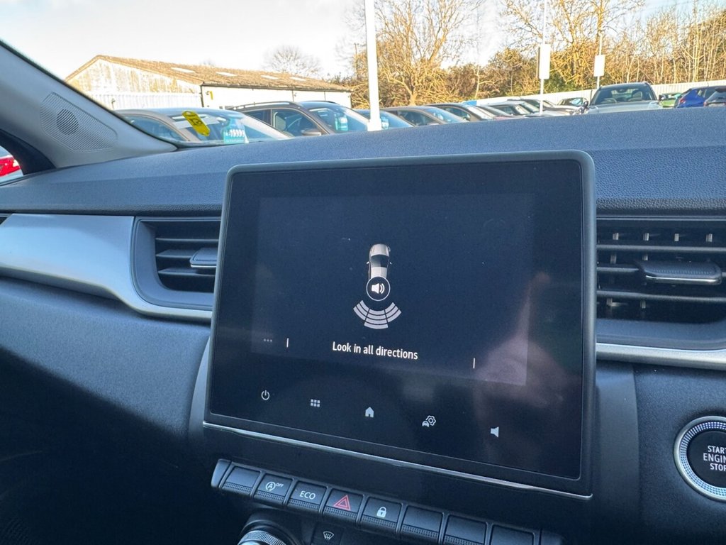 Used Renault Captur 2023 for sale - 76698213: Photo 25