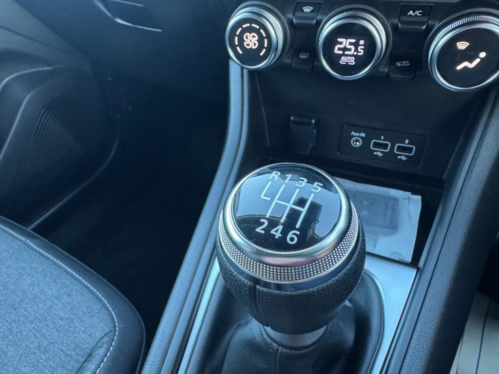 Used Renault Captur 2023 for sale - 76698213: Photo 27