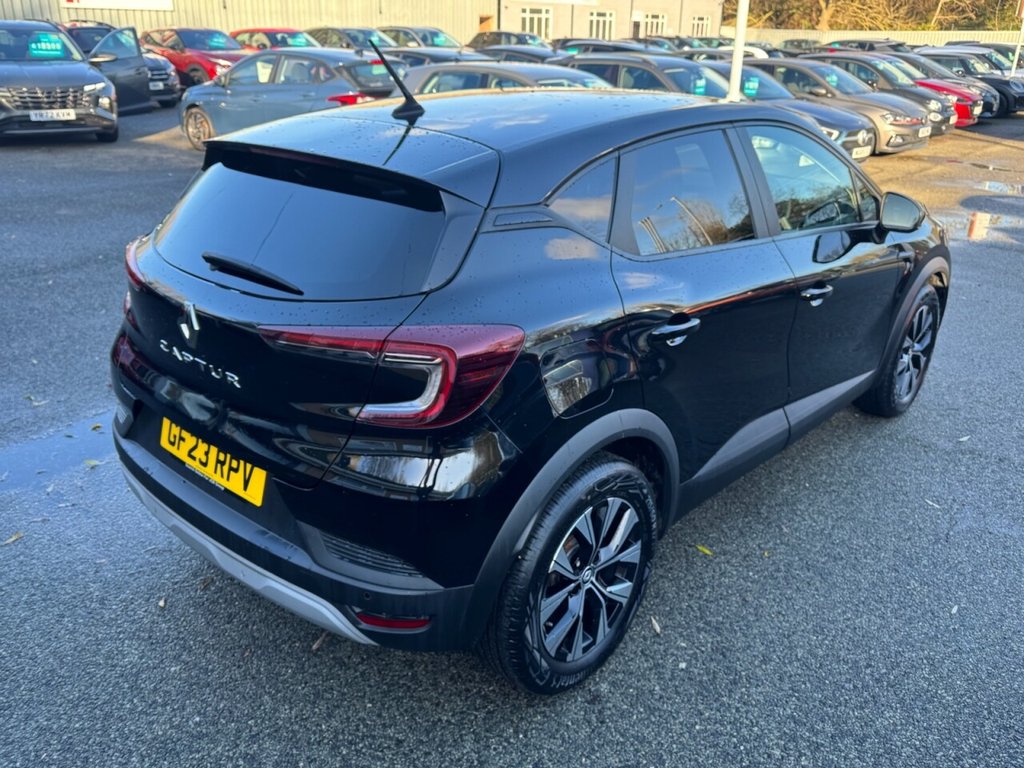 Used Renault Captur 2023 for sale - 76698213: Photo 4