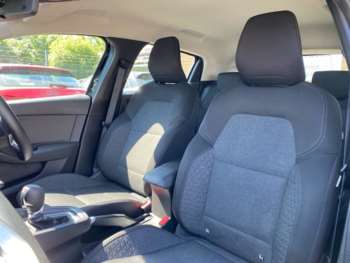 Used Renault Clio 2022 for sale - 74638779: Photo