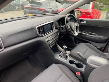 Used Kia Sportage 2019 for sale - 76312965: Photo 4