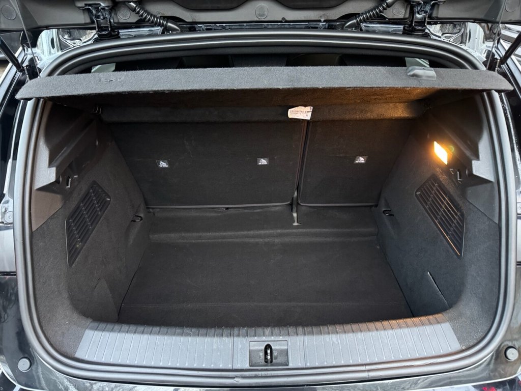 Used Renault Megane E Tech 2023 for sale - 77038022: Photo 17