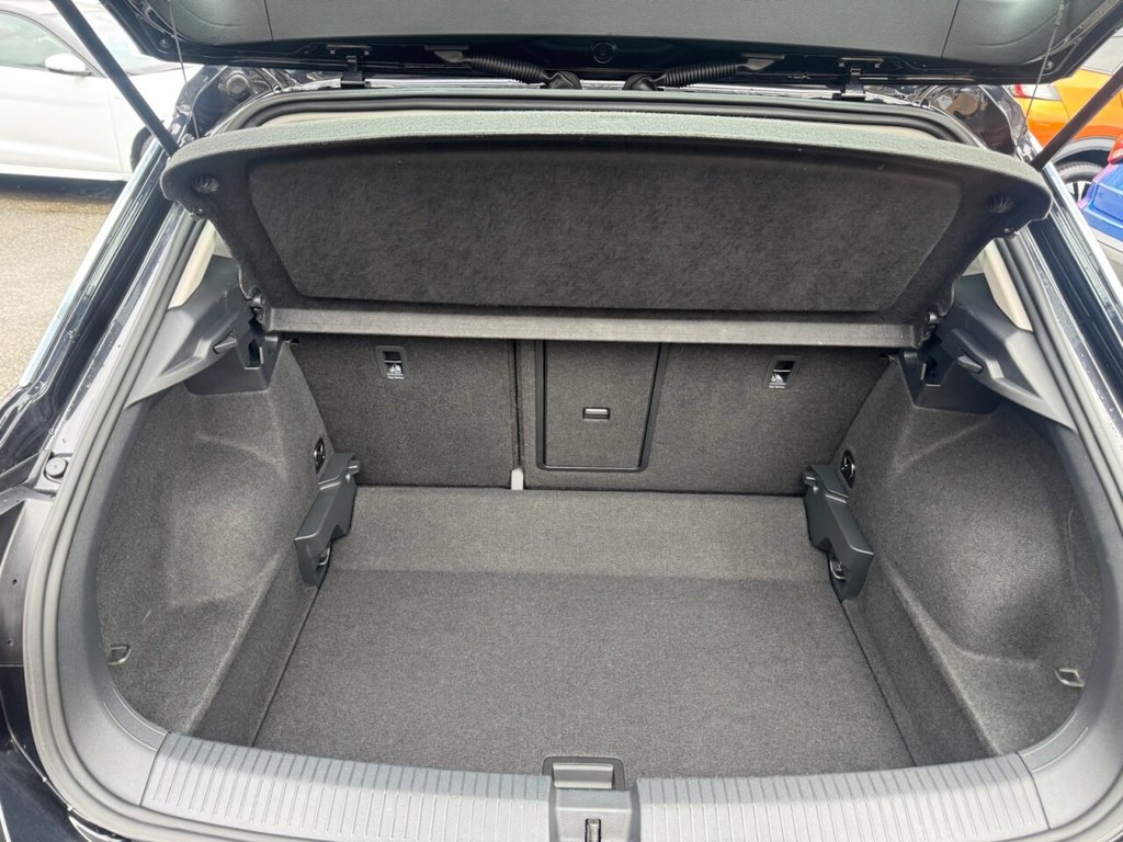Used Volkswagen T-Roc 2022 for sale - 77546828: Photo 15