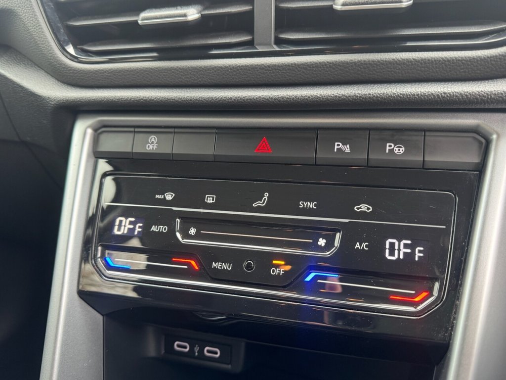 Used Volkswagen T-Roc 2022 for sale - 77546828: Photo 20