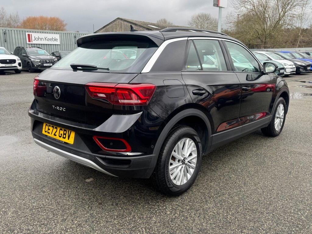 Used Volkswagen T-Roc 2022 for sale - 77546828: Photo 3