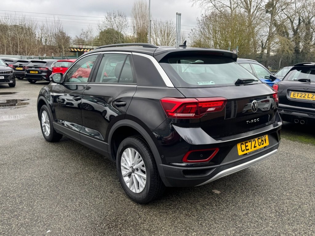 Used Volkswagen T-Roc 2022 for sale - 77546828: Photo 4