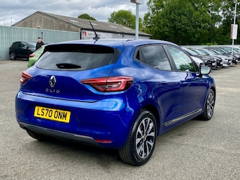 Used Renault Clio 2020 for sale - 75830520: Photo