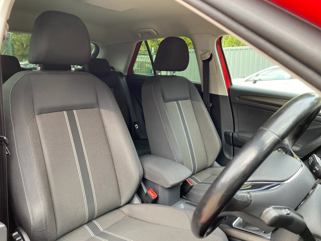 Used Volkswagen T-Roc 2018 for sale - 76203396: Photo 23