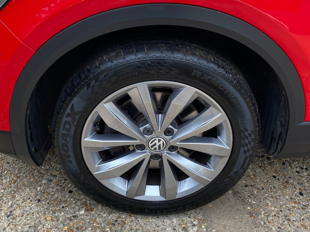Used Volkswagen T-Roc 2018 for sale - 76203396: Photo 36