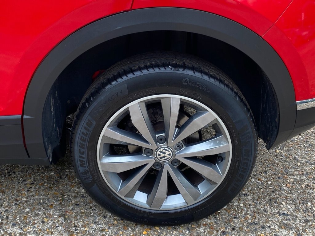 Used Volkswagen T-Roc 2018 for sale - 76203396: Photo 37