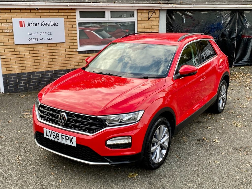 Used Volkswagen T-Roc 2018 for sale - 76203396: Photo 4
