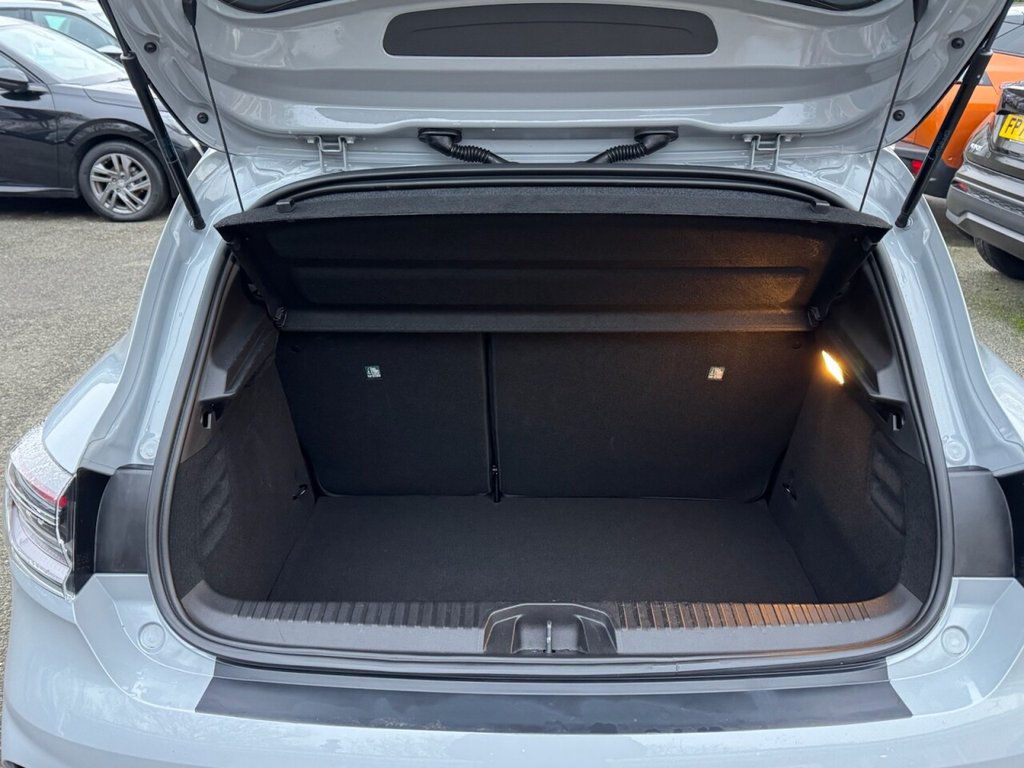 Used Renault Clio 2024 for sale - 77037981: Photo 28