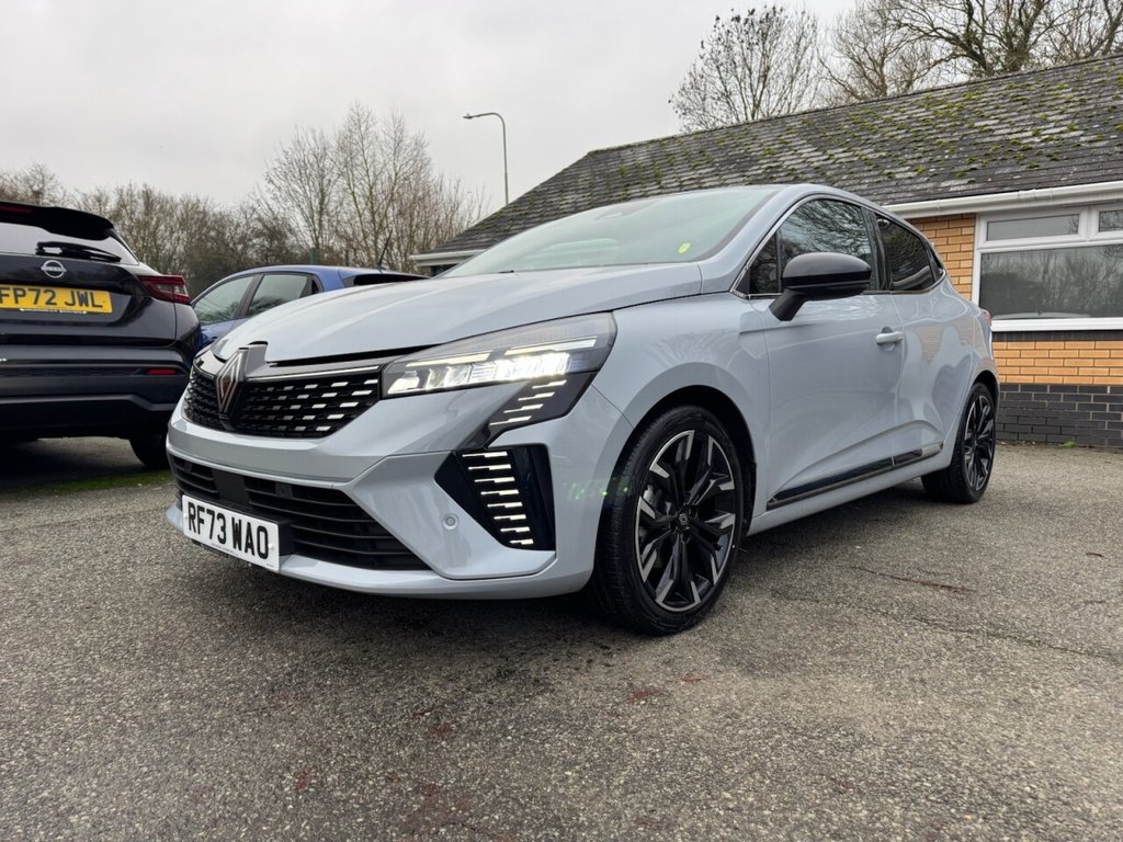 Used Renault Clio 2024 for sale - 77037981: Photo 9