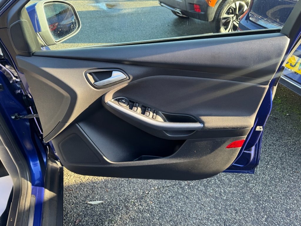 Used Ford Focus 2014 for sale - 76698247: Photo 18