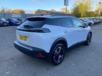 Used Peugeot 2008 2024 for sale - 76380155: Photo