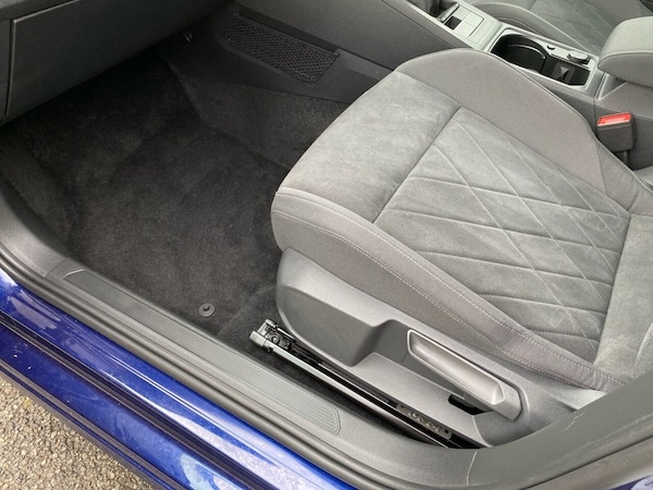 Used Volkswagen Golf 2022 for sale - 75727120: Photo 23