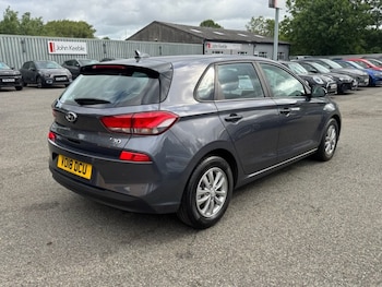 Used Hyundai i30 2018 for sale - 78896534: Photo