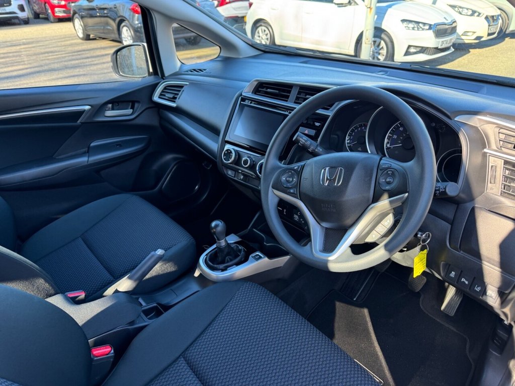 Used Honda Jazz 2019 for sale - 77976347: Photo 15