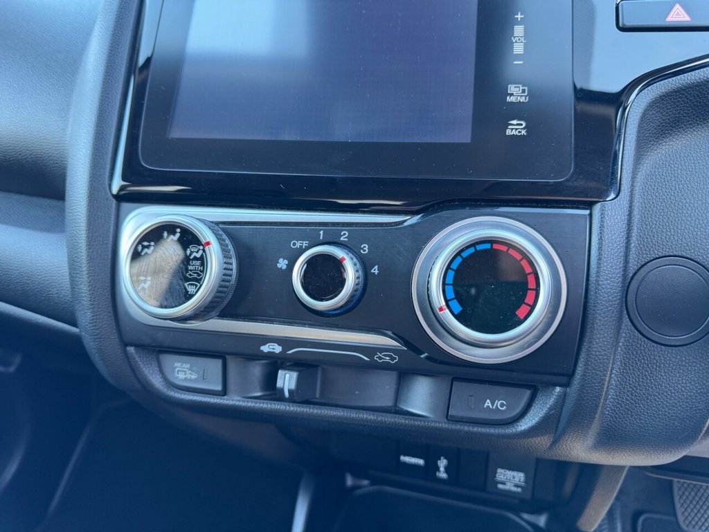 Used Honda Jazz 2019 for sale - 77976347: Photo 18