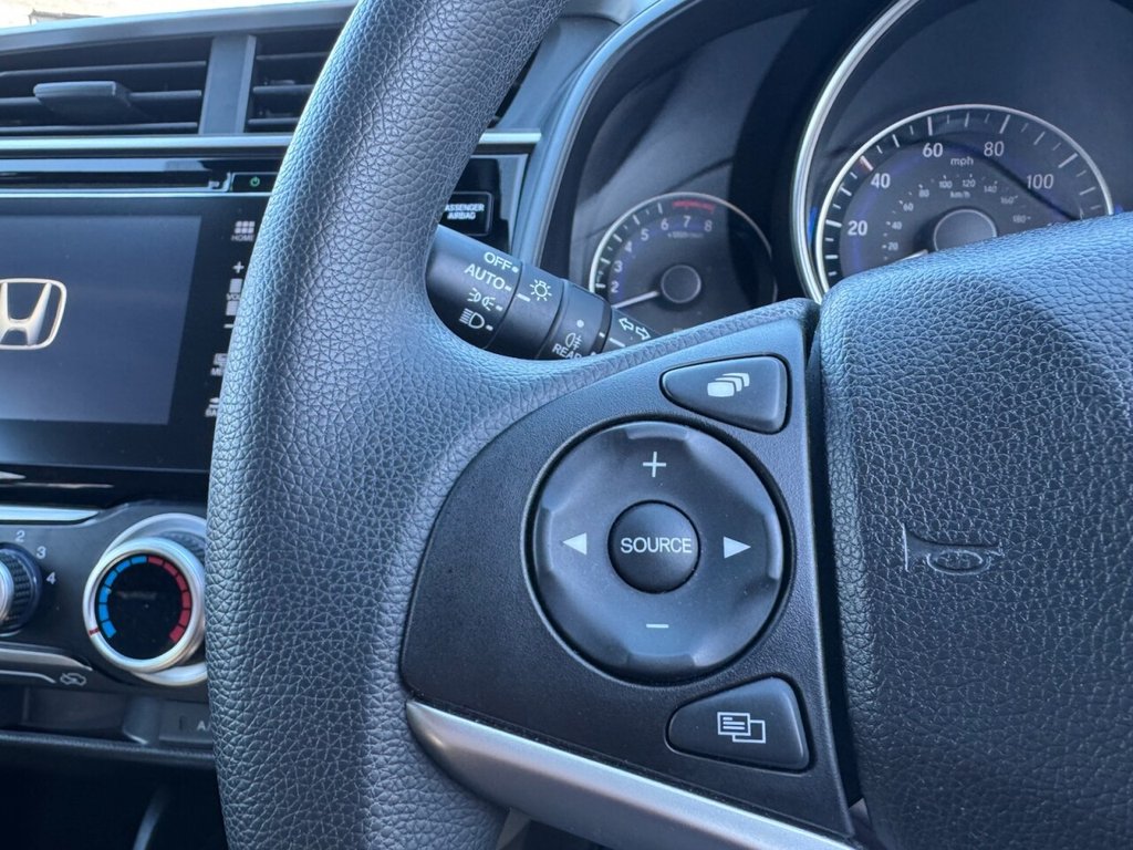 Used Honda Jazz 2019 for sale - 77976347: Photo 20