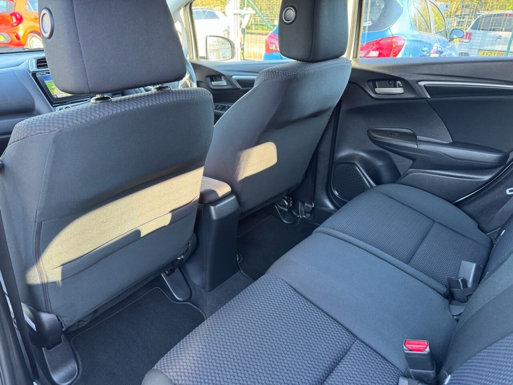 Used Honda Jazz 2019 for sale - 77976347: Photo 25