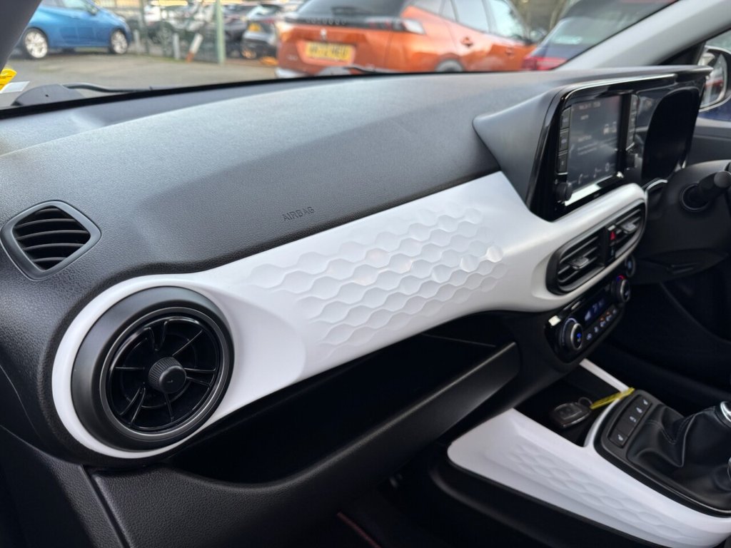 Used Hyundai i10 2022 for sale - 76724182: Photo 20