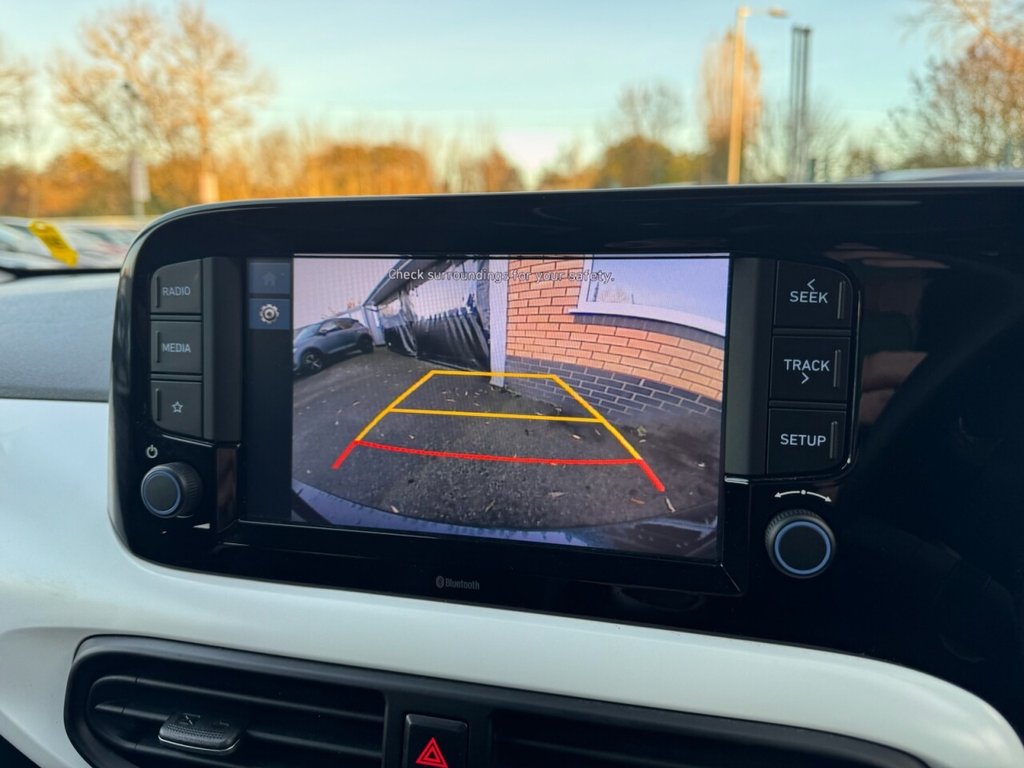 Used Hyundai i10 2022 for sale - 76724182: Photo 30