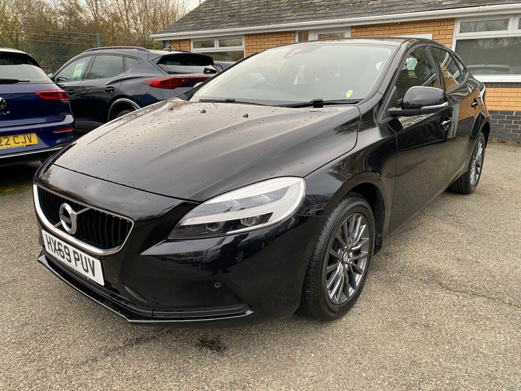 Used Volvo V40 2019 for sale - 76642072: Photo 15