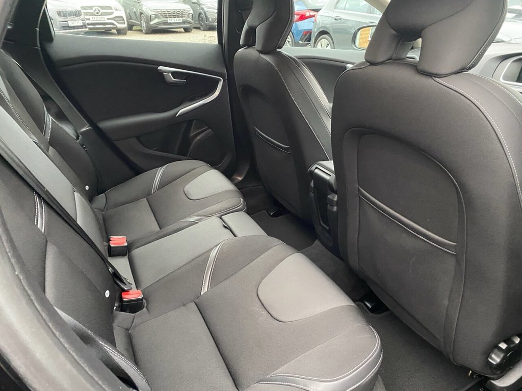 Used Volvo V40 2019 for sale - 76642072: Photo 16