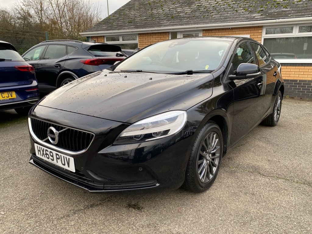 Used Volvo V40 2019 for sale - 76642072: Photo 6
