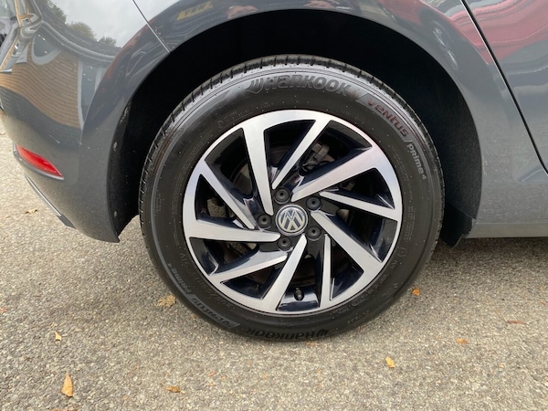 Used Volkswagen Golf 2019 for sale - 76303847: Photo 12