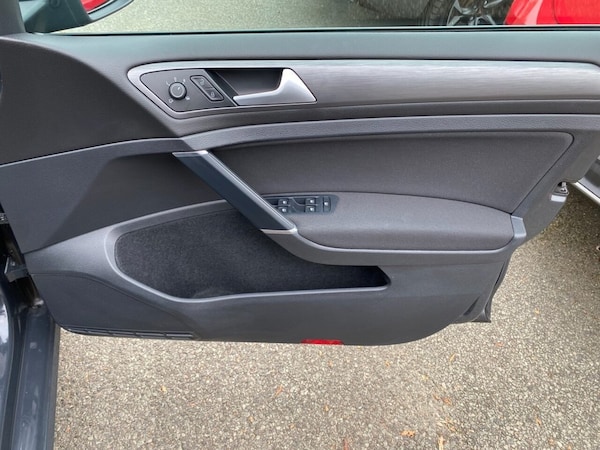 Used Volkswagen Golf 2019 for sale - 76303847: Photo 22