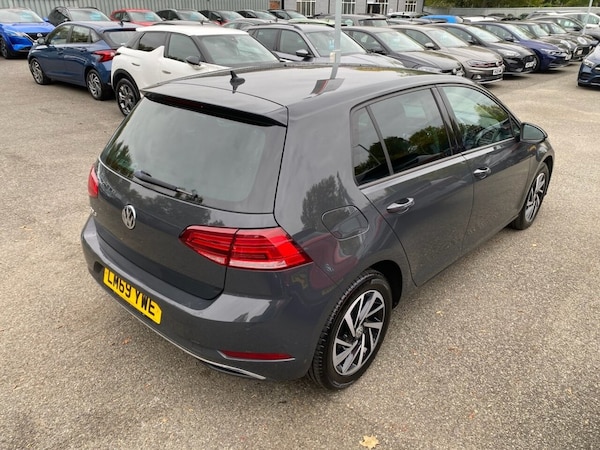 Used Volkswagen Golf 2019 for sale - 76303847: Photo 2
