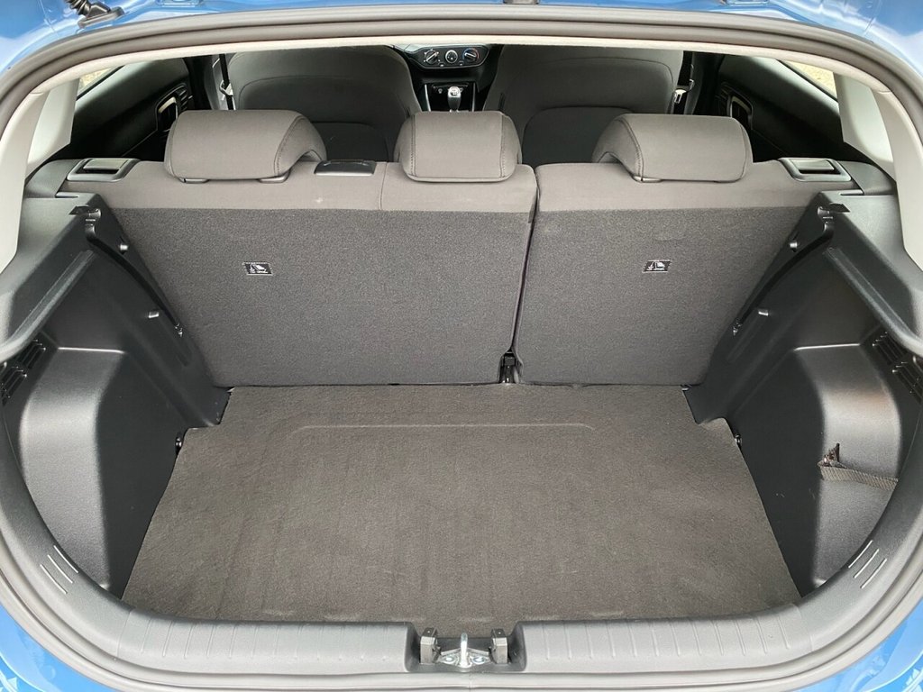 Used Hyundai i20 2025 for sale - 76210081: Photo 33