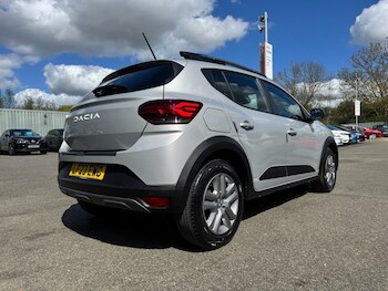 Used Dacia Sandero Stepway 2023 for sale - 78299452: Photo
