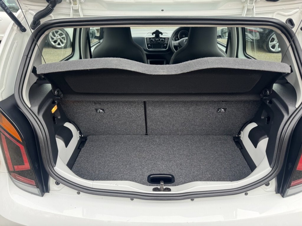 Used Volkswagen up! 2022 for sale - 78134259: Photo 17