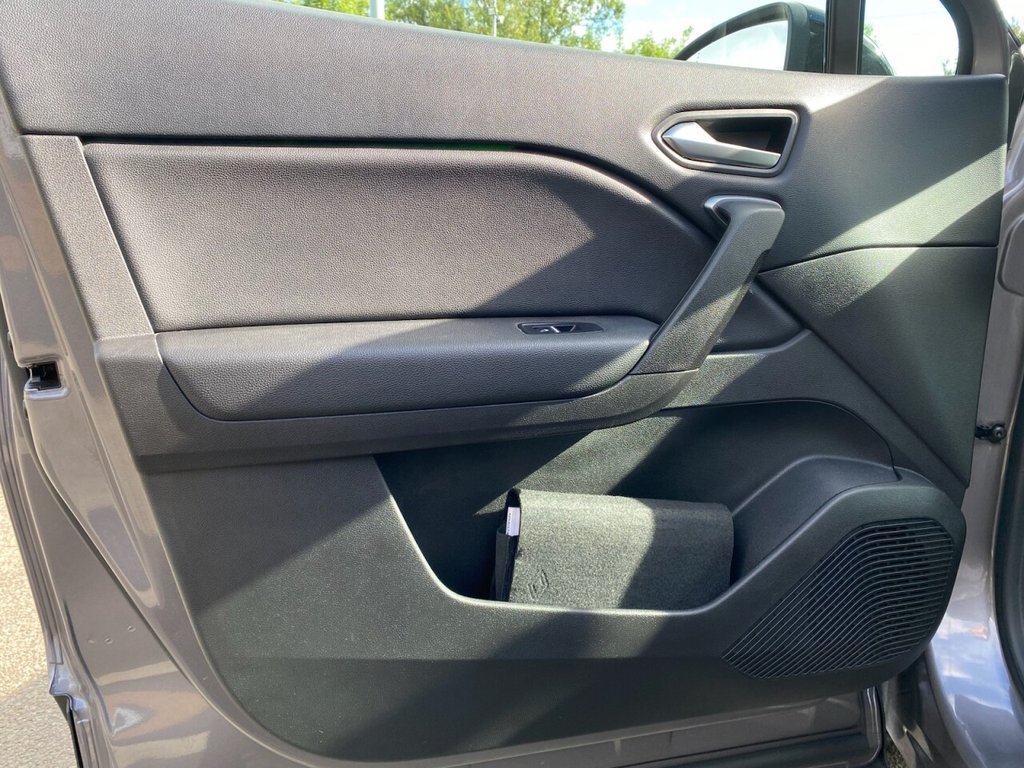 Used Renault Captur 2022 for sale - 76039873: Photo 24