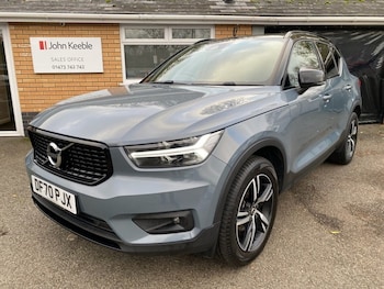 Volvo - XC40