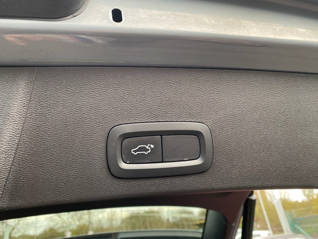 Used Volvo XC40 2021 for sale - 76642262: Photo 26